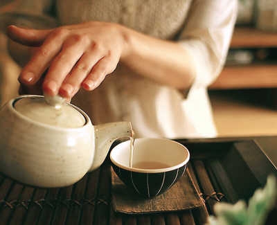秋天最該喝青茶